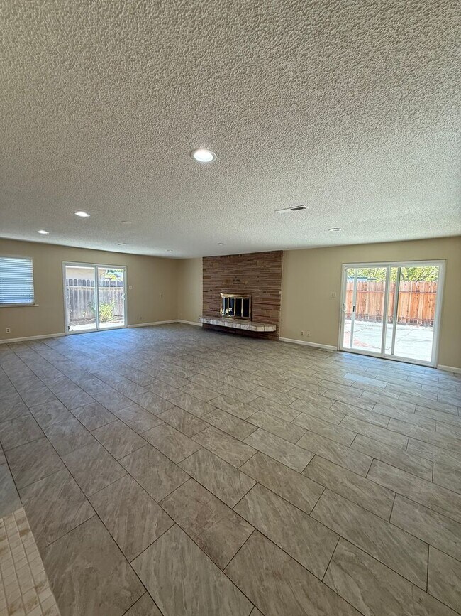 Photo - LARGE CORNER LOT HOME
