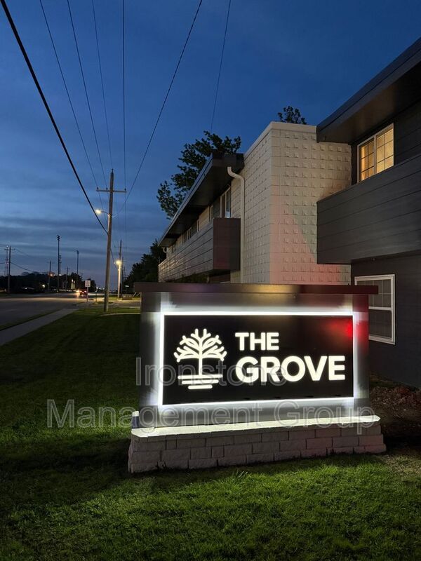 Photo - 109 S 9th St