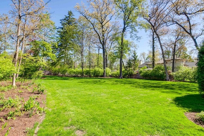 Photo - 544 Ravine Ave