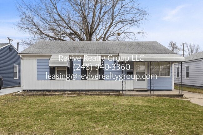 Building Photo - 25630 Tecla Ave