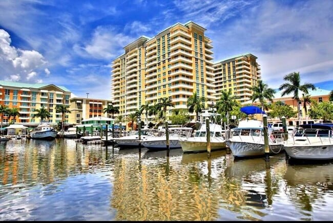 Building Photo - 700 E Boynton Beach Blvd Unit Lph 07