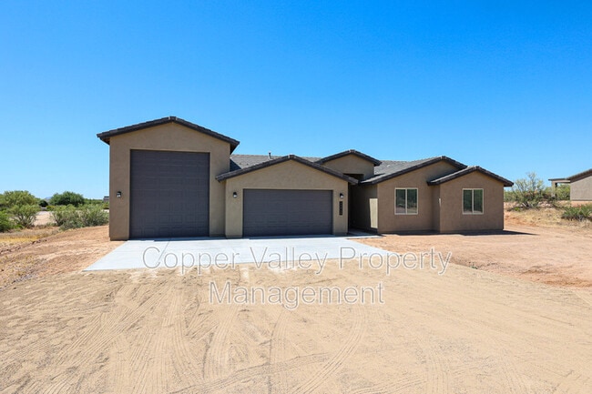 Photo - 13865 E Peak View Rd House