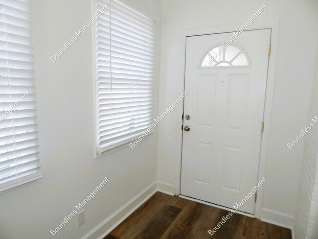 Photo - 1215 Euclid Ave NE Unidad Apt 1