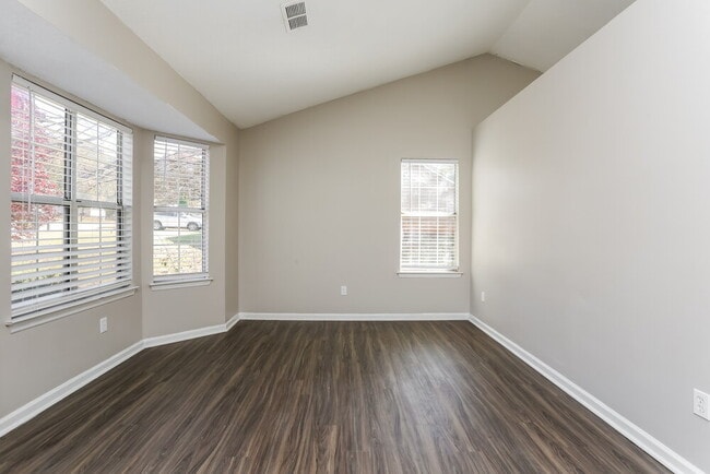 Photo - 5453 Fox Valley Ln