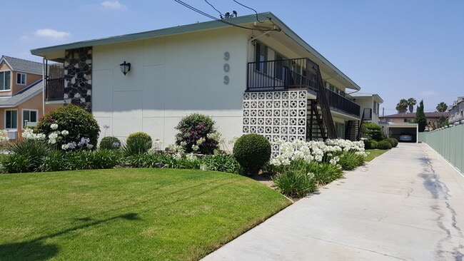 Building Photo - 909 S 2nd St Unit A