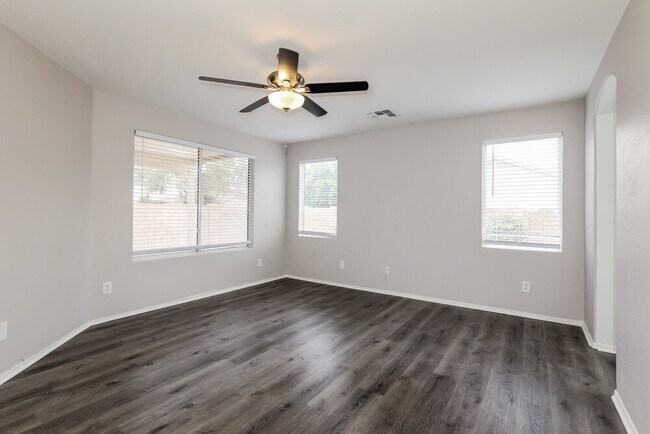 Photo - 8234 W Pima St