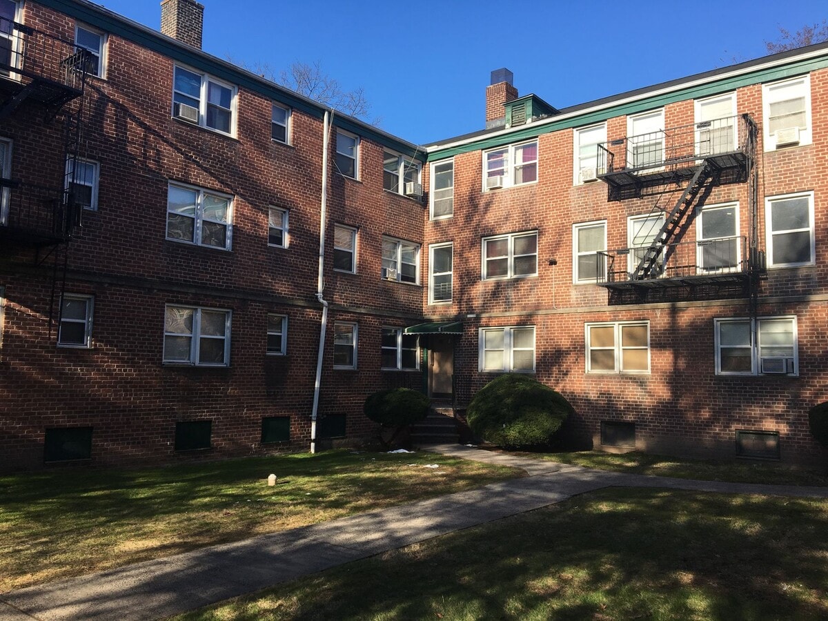 Photo - 151 South Munn Ave