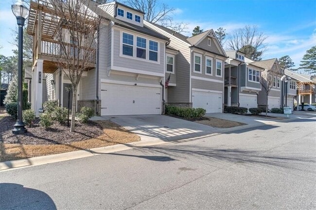 Building Photo - 790 Belrose Dr SE