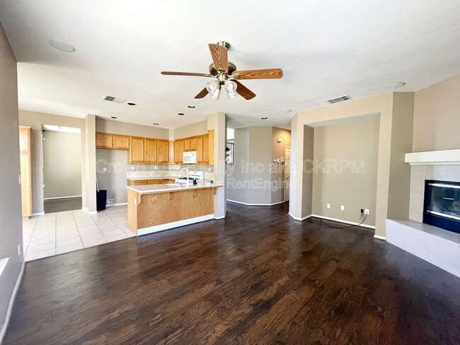 Photo - 2664 Ontario Dr