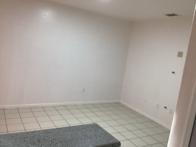 Photo - 2736 SE 15th Rd