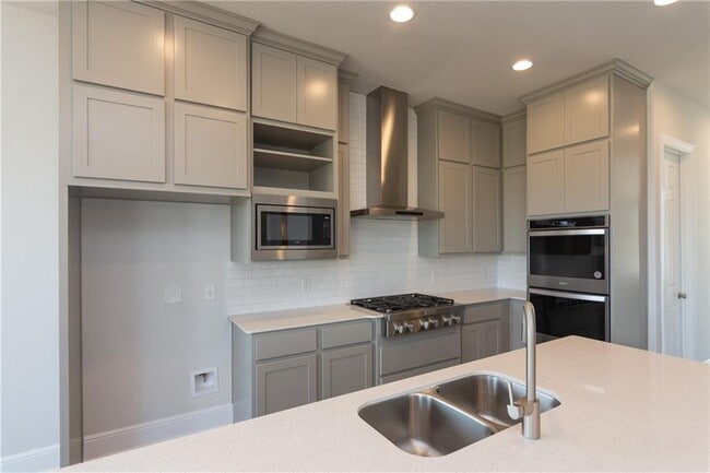 Photo - 3300 Scenic Valley Dr