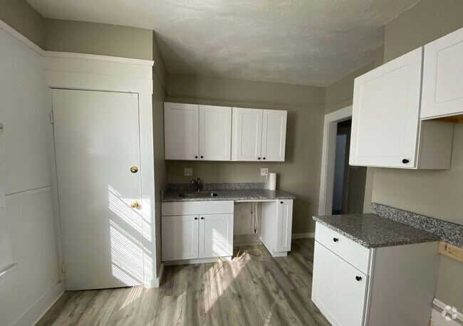 Building Photo - 6 Bowdoin St Unit Bowdoin Rental