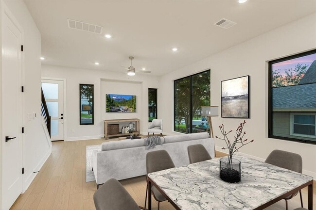 Photo - 114 Lightsey Rd