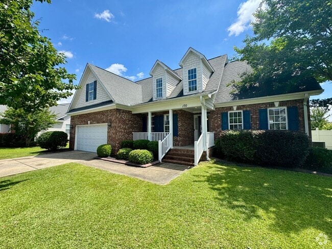 Building Photo - The Oaks at Westgate Rental