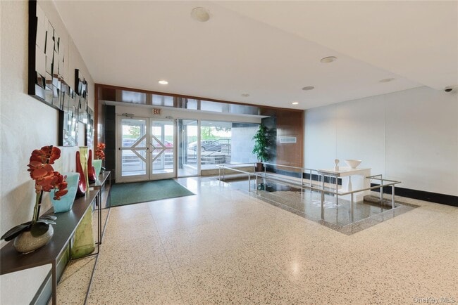 Photo - 3363 Sedgwick Ave Unit 5L