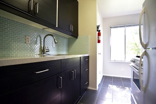 Photo - 3600 Dimond Ave