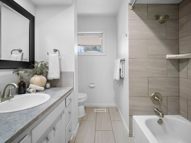 Photo - Manito House Unidad 107