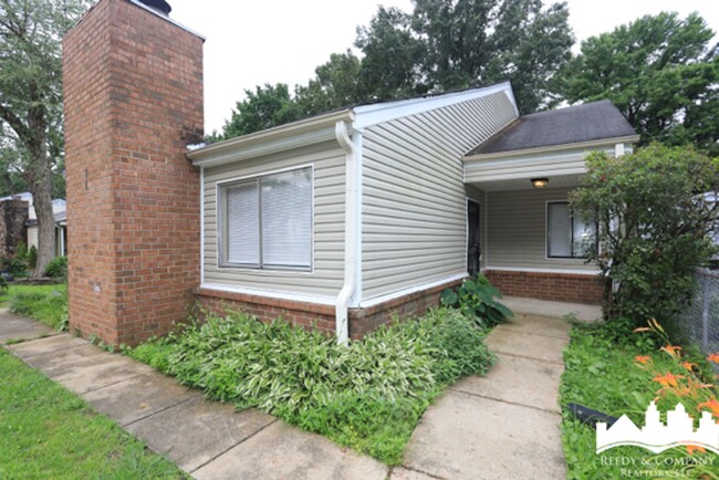 2835 Toehill Cove