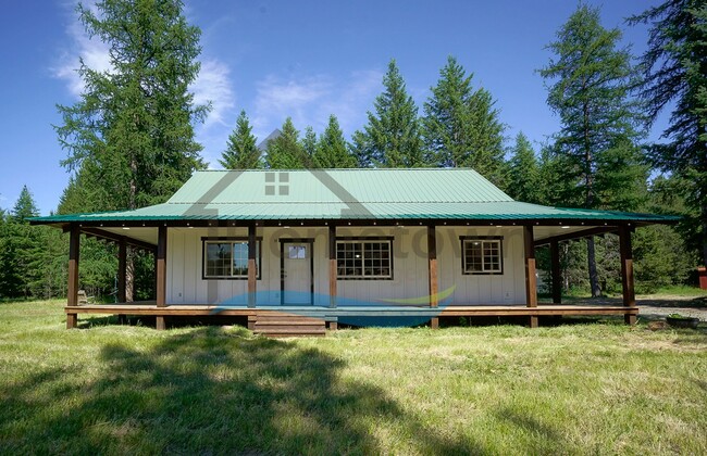 Building Photo - 4 Bedroom 3 Bathroom Home on 1 Acre Available in Blanchard!