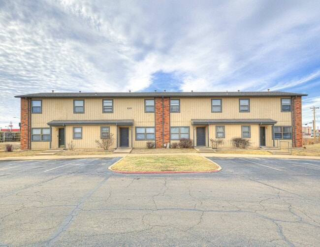 Building Photo - 1 Bedroom Ponca City Unit 706