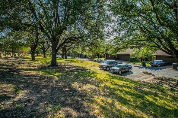 Photo - 2804 Stewart Dr