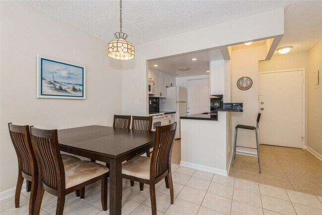 Photo - 720 Orton Ave Unit 306