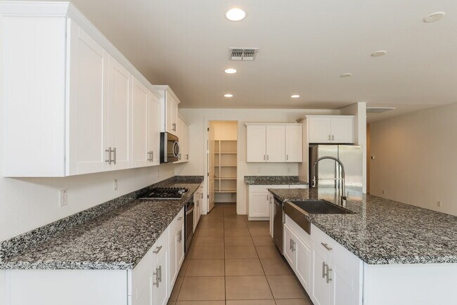 Photo - 5647 W Walatowa St