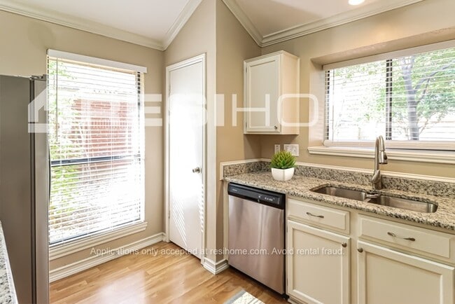 Photo - 1541 NW 125th St