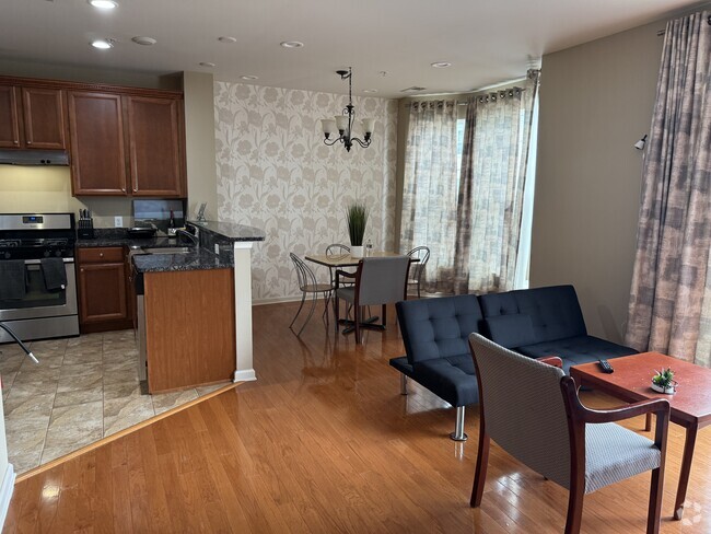 Building Photo - 7 Aster Ln Rental