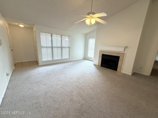 Photo - 902 Wood Hill Dr Unit 902