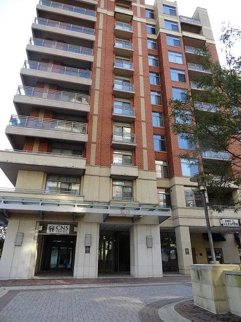 Photo - 3650 S Glebe Rd