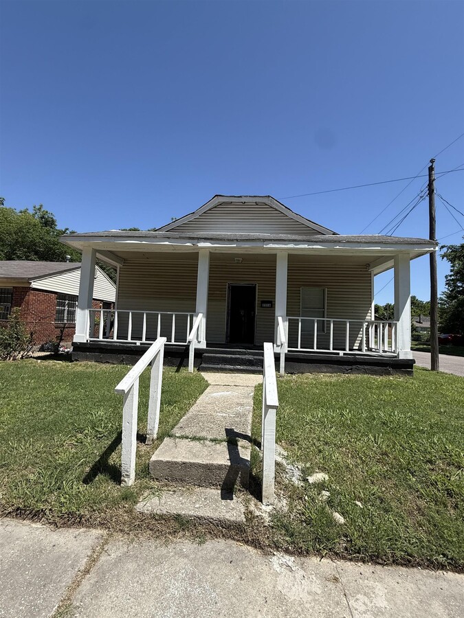 Photo - 2316 Norman Ave House