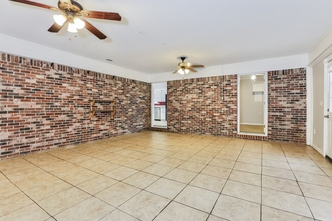 Photo - 522 Bowers Dr