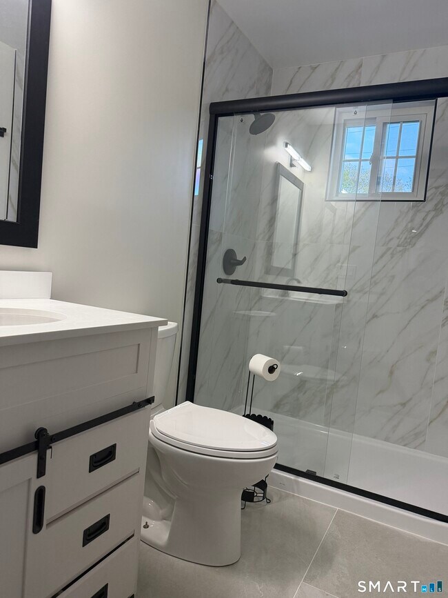 Photo - 11 Strant St
