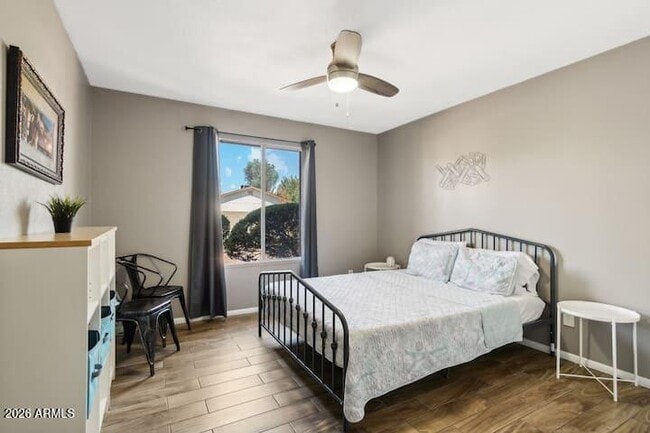 Photo - 3209 S Los Feliz Dr