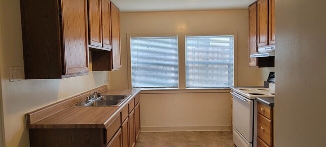 Photo - Westside 2 Bedroom 1 Bath House