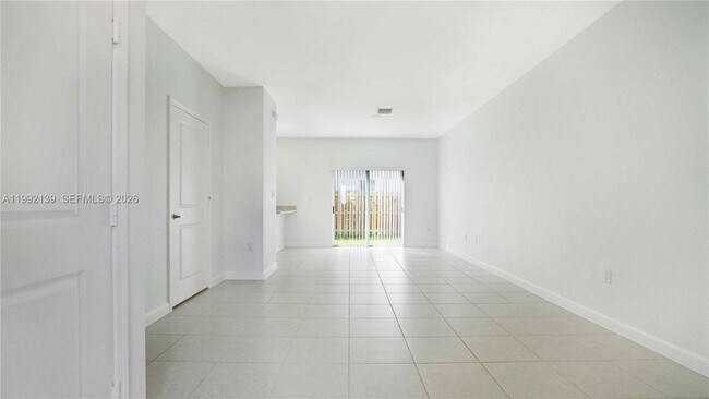 Photo - 2676 SE 12th St