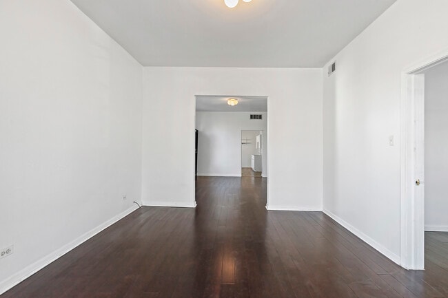 Photo - 1927 N Kedzie Ave Unit 2F