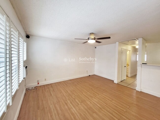 Building Photo - Windward Acres #A310  |  Kaneohe, HI Rental