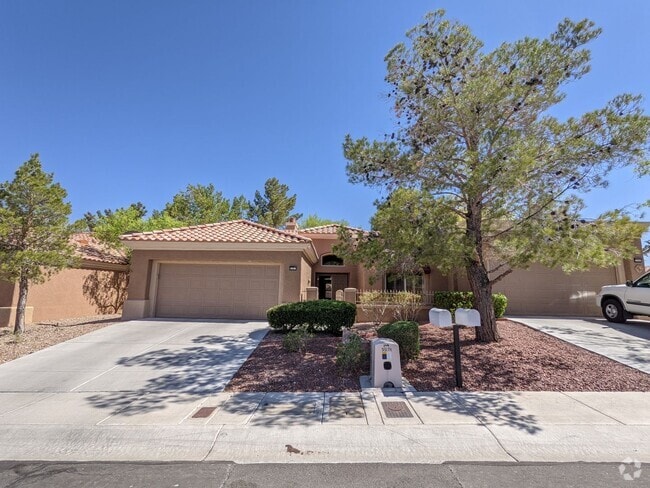 Building Photo - 9361 Fresh Spring Dr Rental