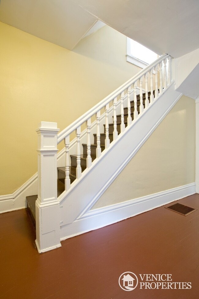 Photo - 5 Bedroom on OSU Campus