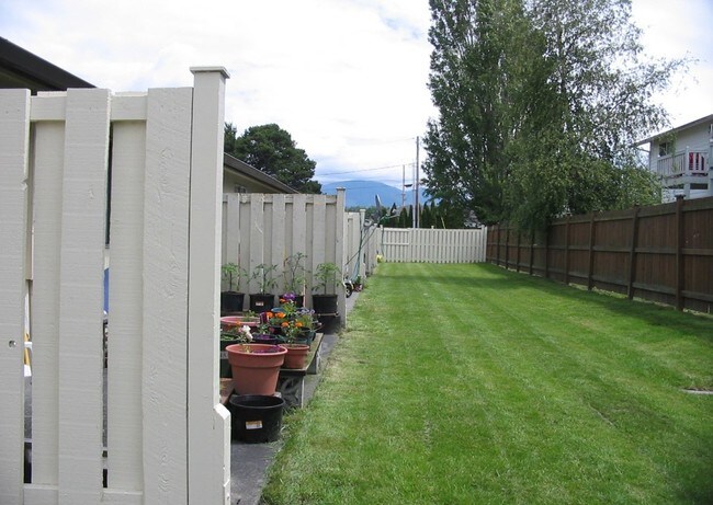 Glendale Apartments - Glendale Apartments