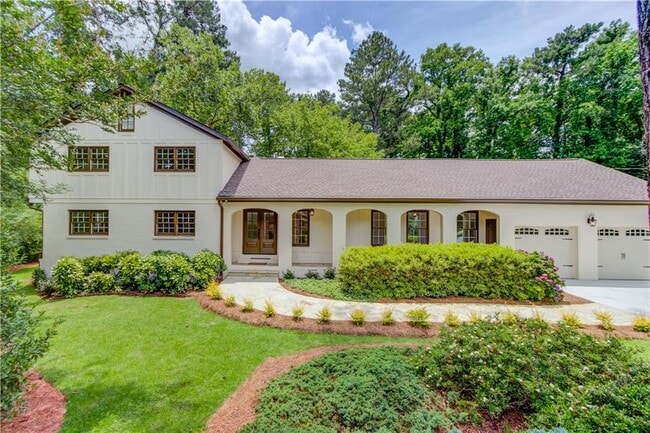Photo - 770 Crest Valley Dr NW House