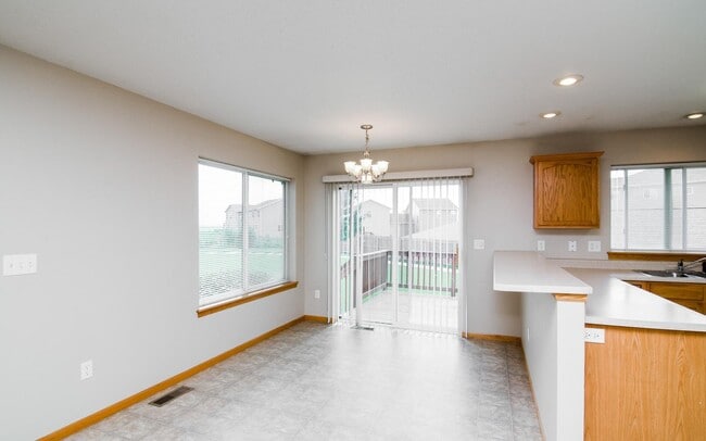 Photo - 534 Sicily Ct