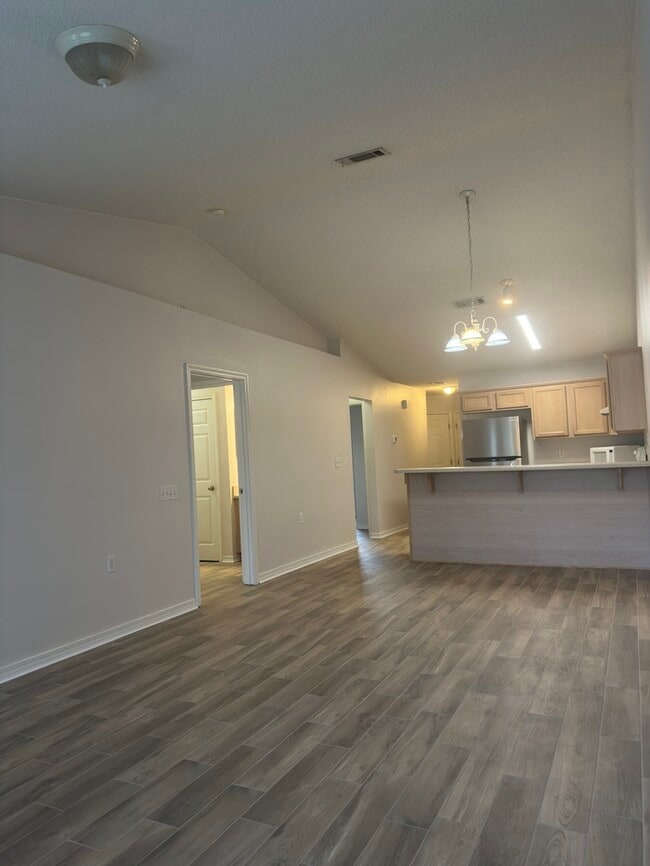 Building Photo - 7970 Stonebrook Dr Rental