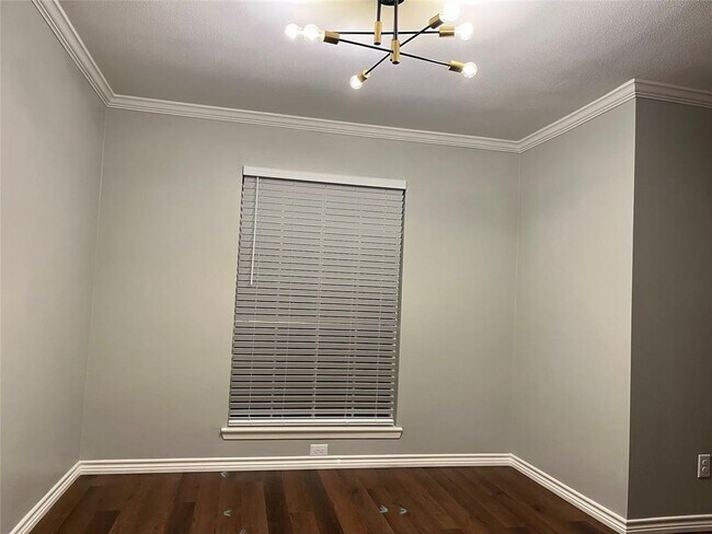 Photo - 1619 Cripple Creek Dr