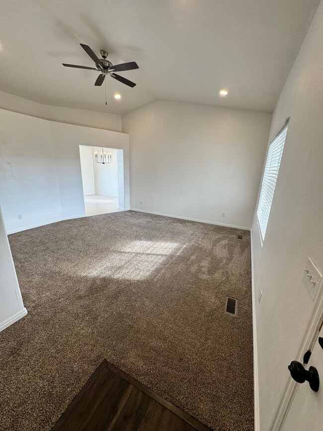 Photo - 4148 W 5060 S