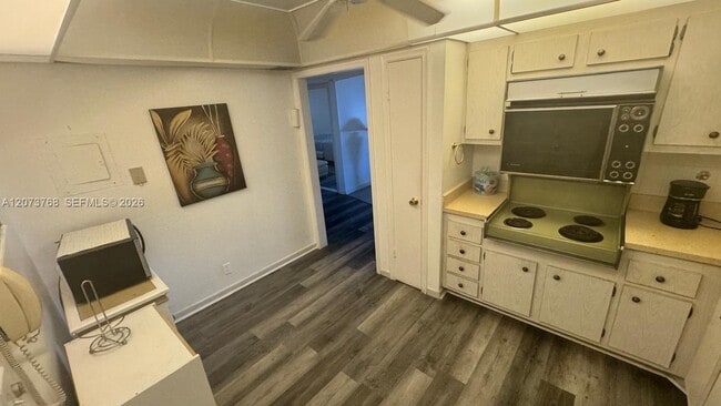 Photo - 4851 NW 21st St Unit 510