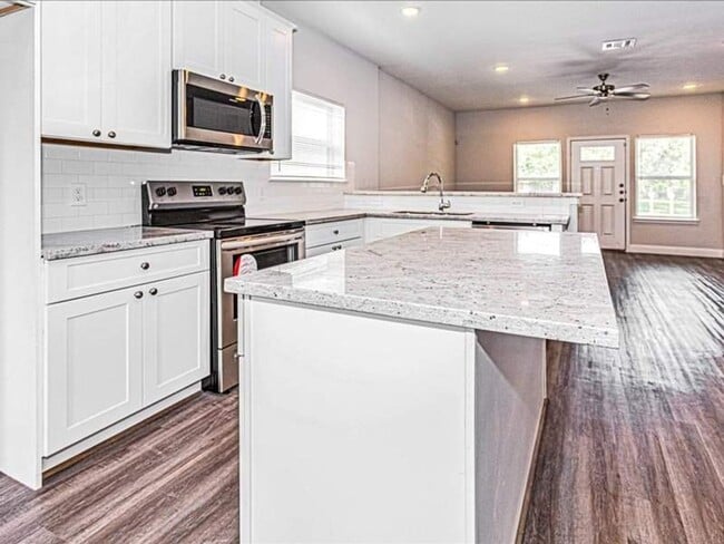 Photo - 9314 Sundown Dr Unit B