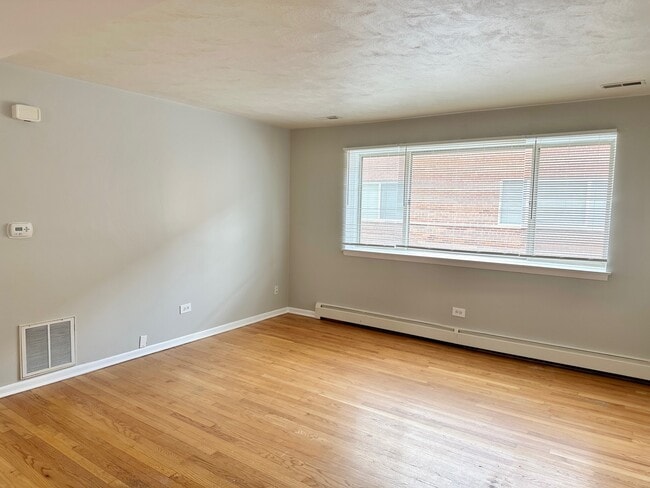 Photo - 1007 Taft Ave Unit 2B